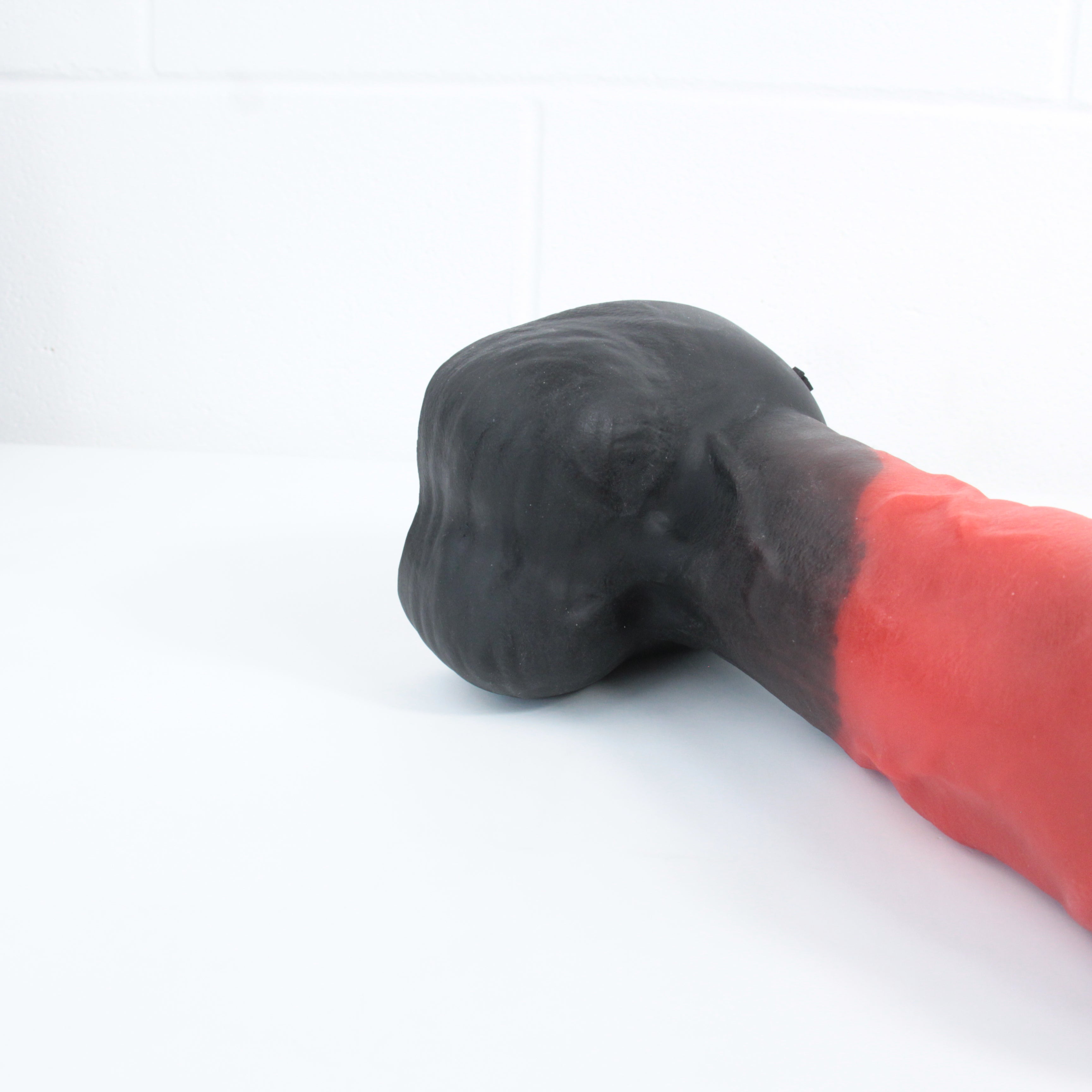 ESSEX GEEZER Platinum Silicone Dildo