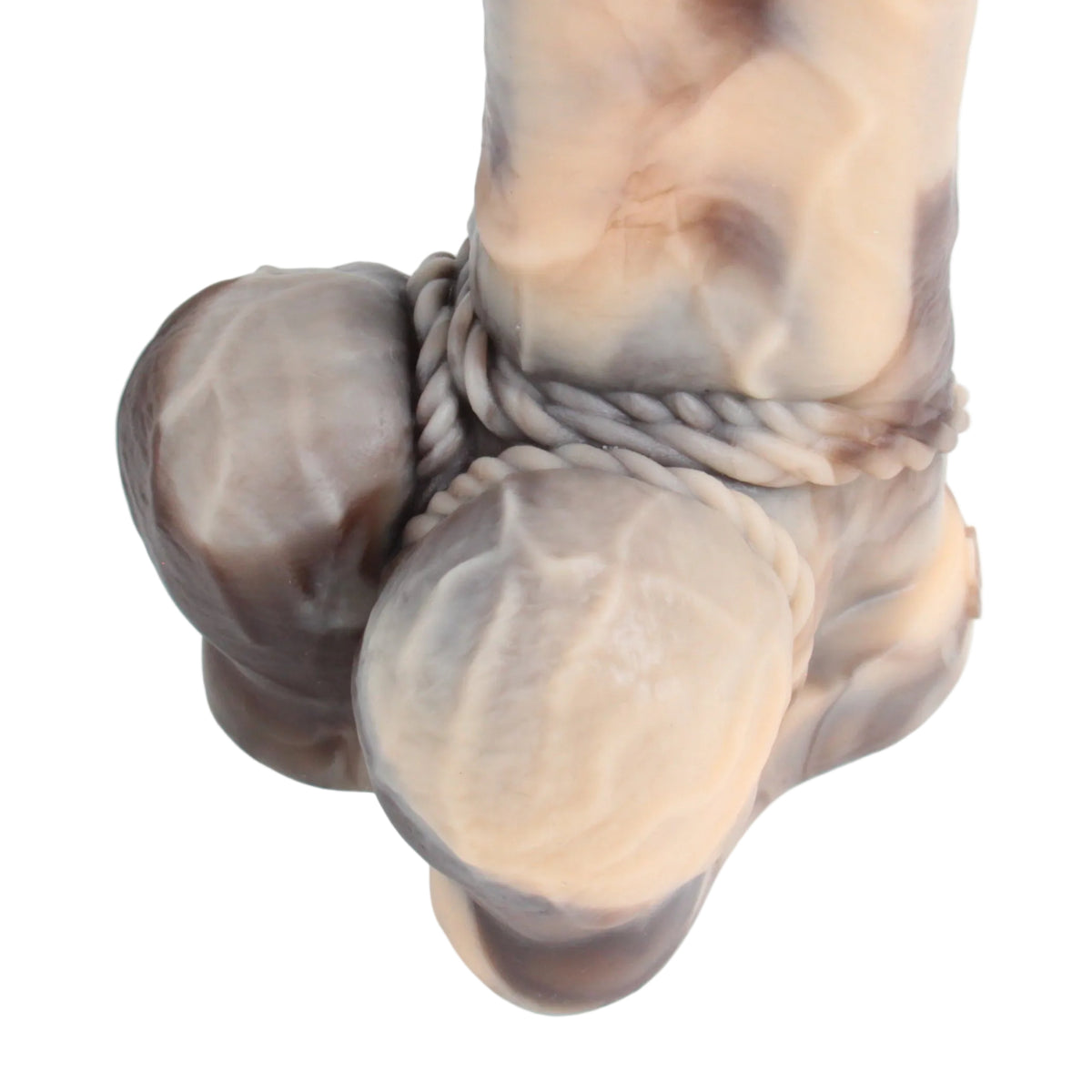 Close-up of the rope around the balls and base of the shaft.