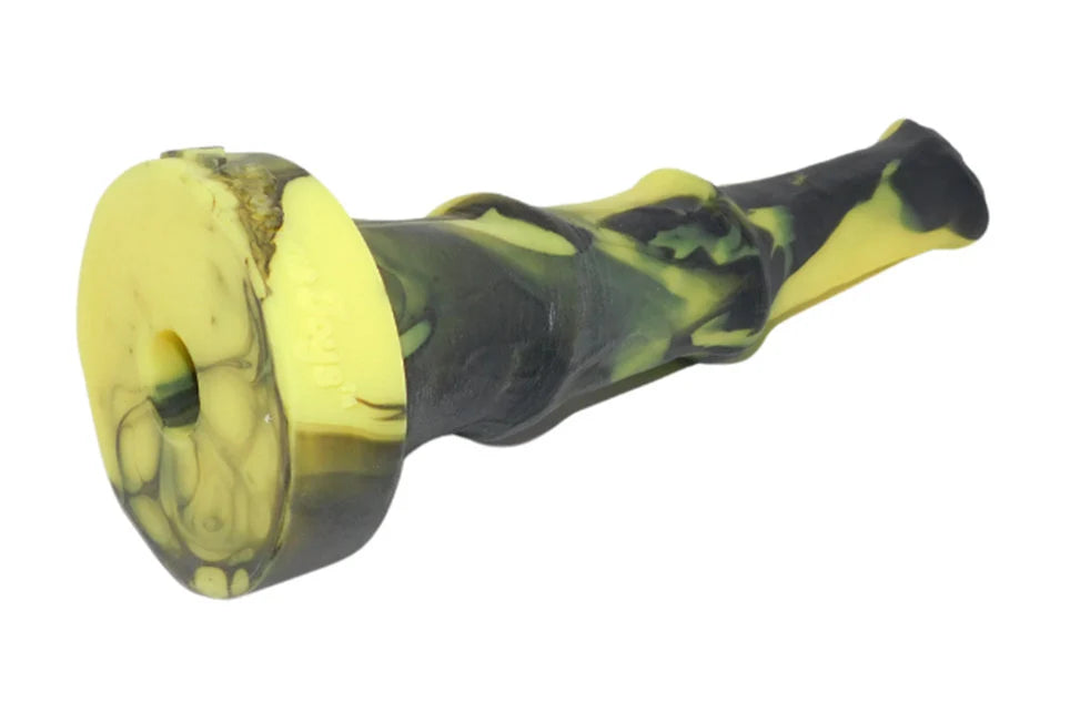 ITALIAN STALLION Platinum Silicone Dildo