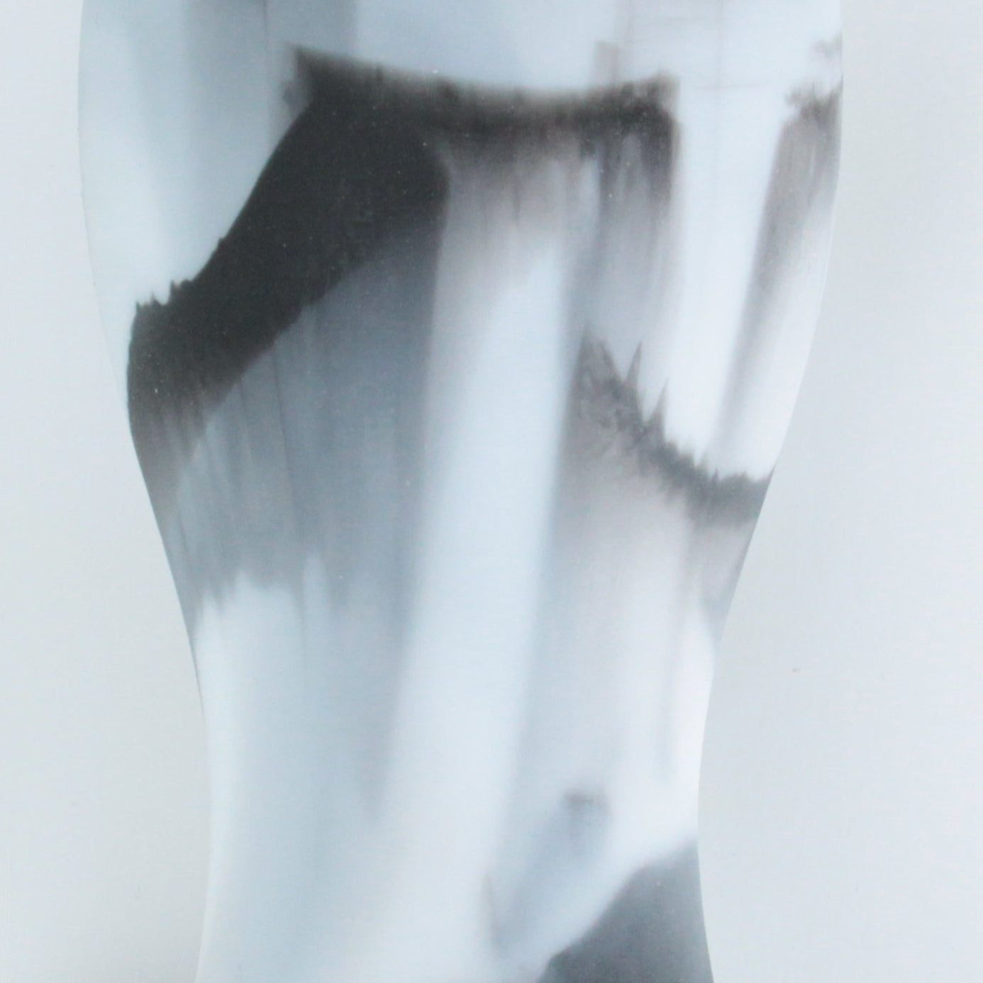 BUM PLEASER Platinum Silicone Butt Plug