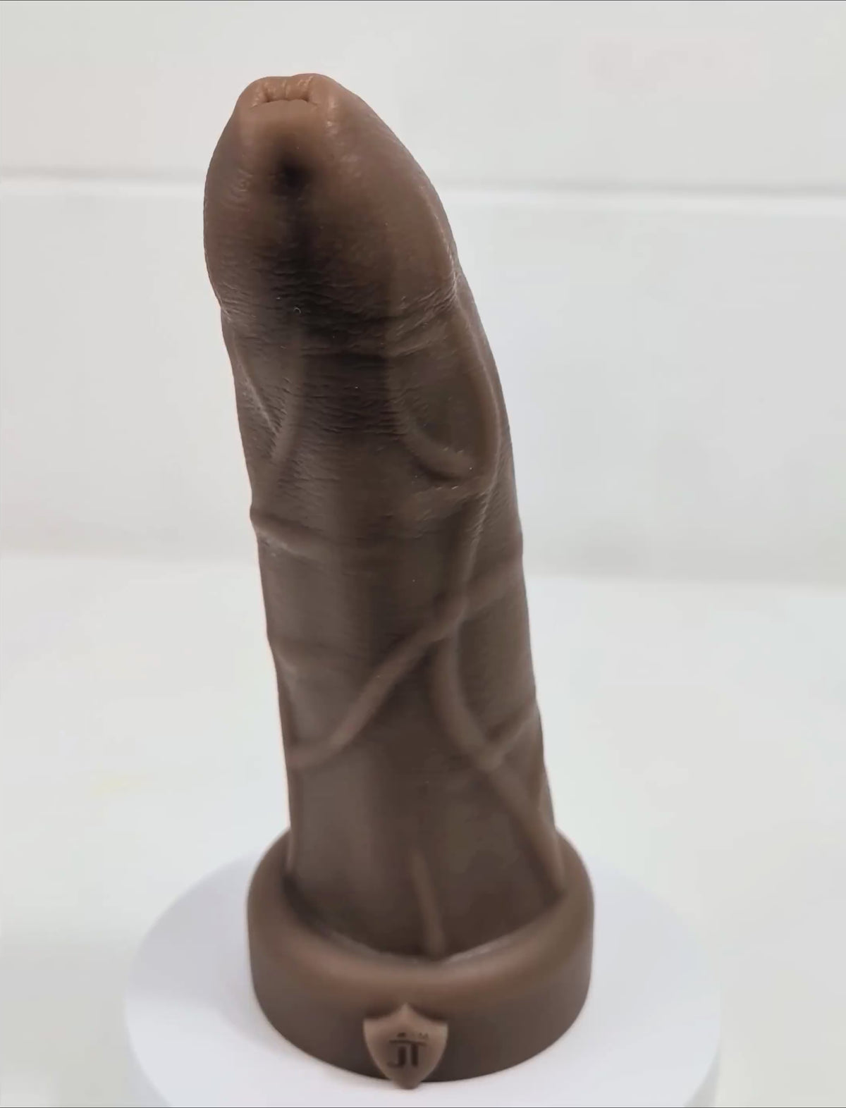 Rotation video of Bully Boy (honey bronze)