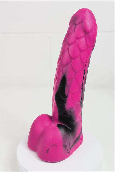 Rotation video of Merman (pink embers)
